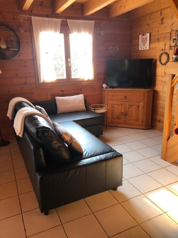 Chalet Avec Jacuzzi Et Piscine, Deco Soignee Esprit Cocooning Ramonchamp