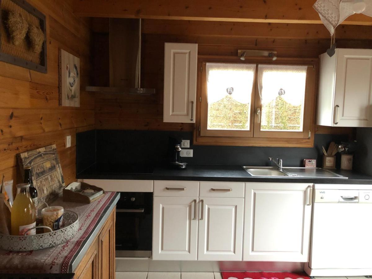 Avec Jacuzzi Et Piscine, Deco Soignee Esprit Cocooning